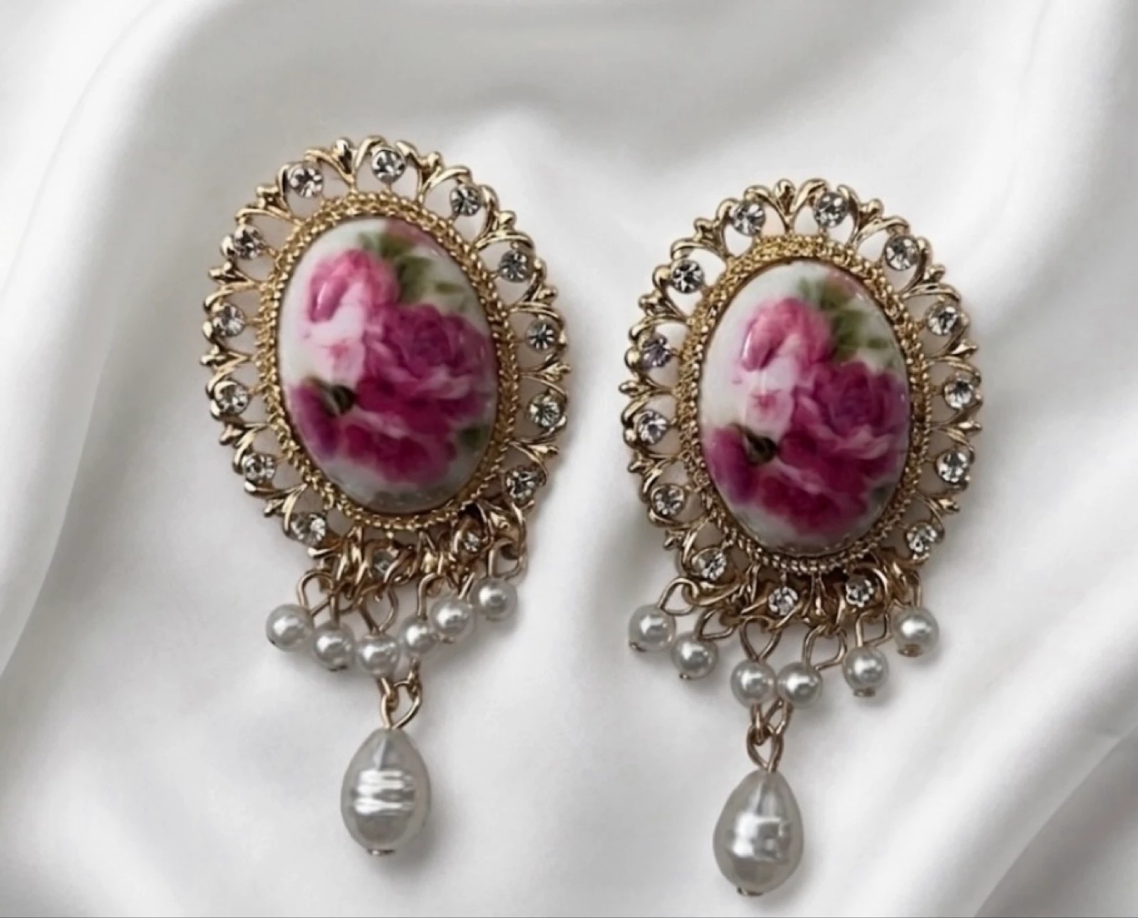 Paire de boucles d’oreilles vintage